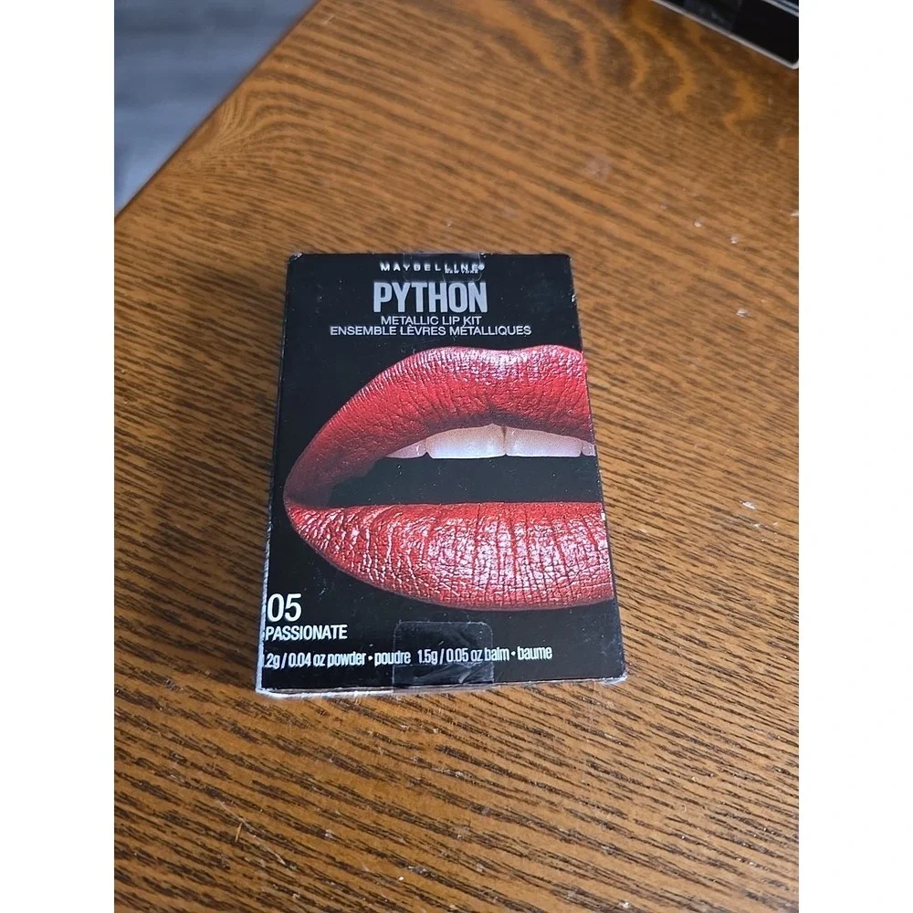 Maybelline Lip Studio Python‎ Metallic Lip Kit, #05 Passionate. New